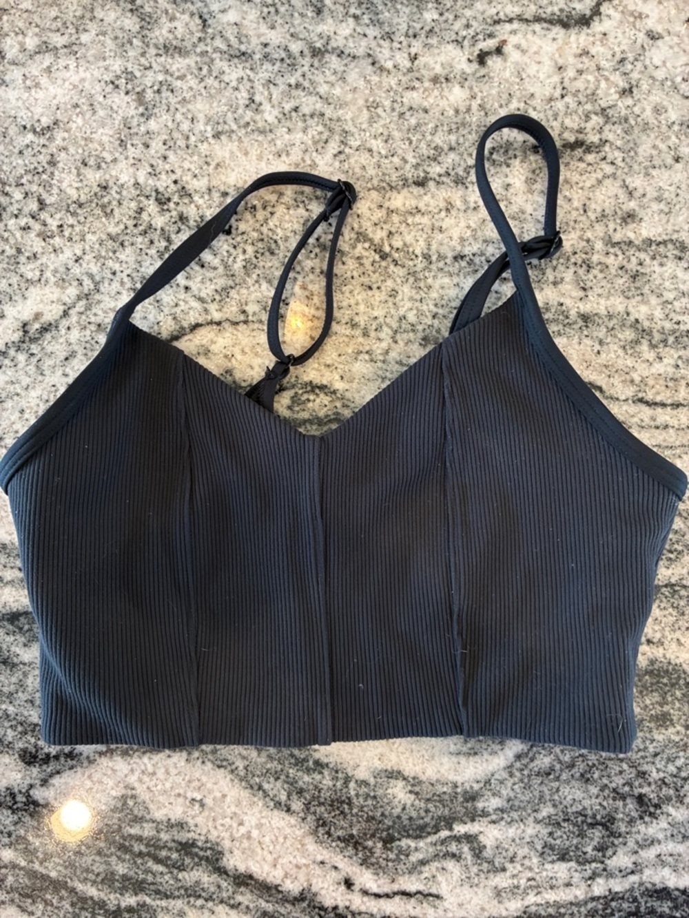 aerie offline Black Ribbed sports bra    B20
